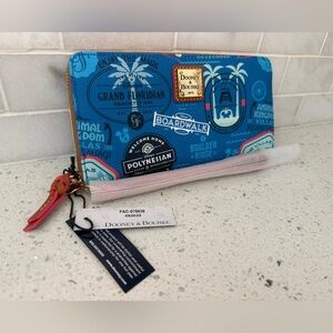 NWT Dooney & Bourke Disney Club Resorts Blue Graphic Print Wallet